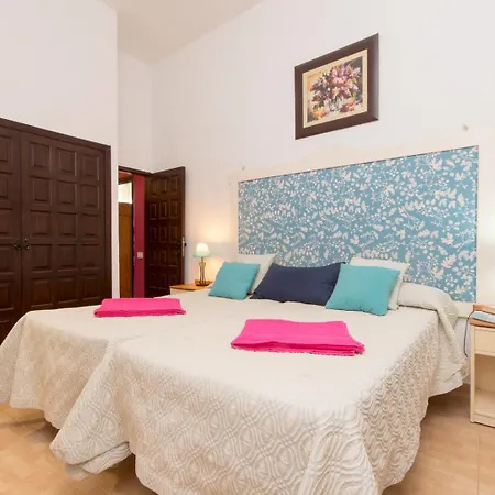 Villa Amazing Canarian To Rent By Tenerife Ltd *