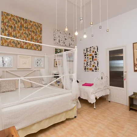 Villa Amazing Canarian To Rent By Tenerife Ltd Costa Adeje (Tenerife)