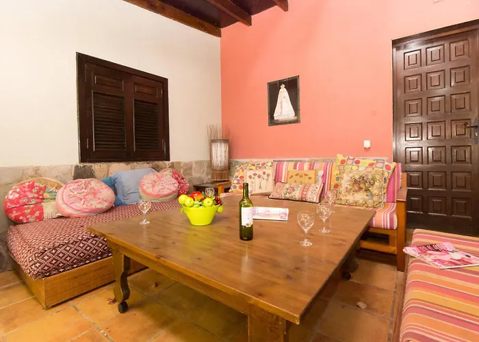 Amazing Canarian To Rent By Tenerife Ltd Villa *